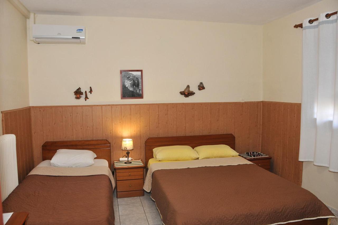Guesthouse Bloutsos Rooms Kastraki Exterior photo